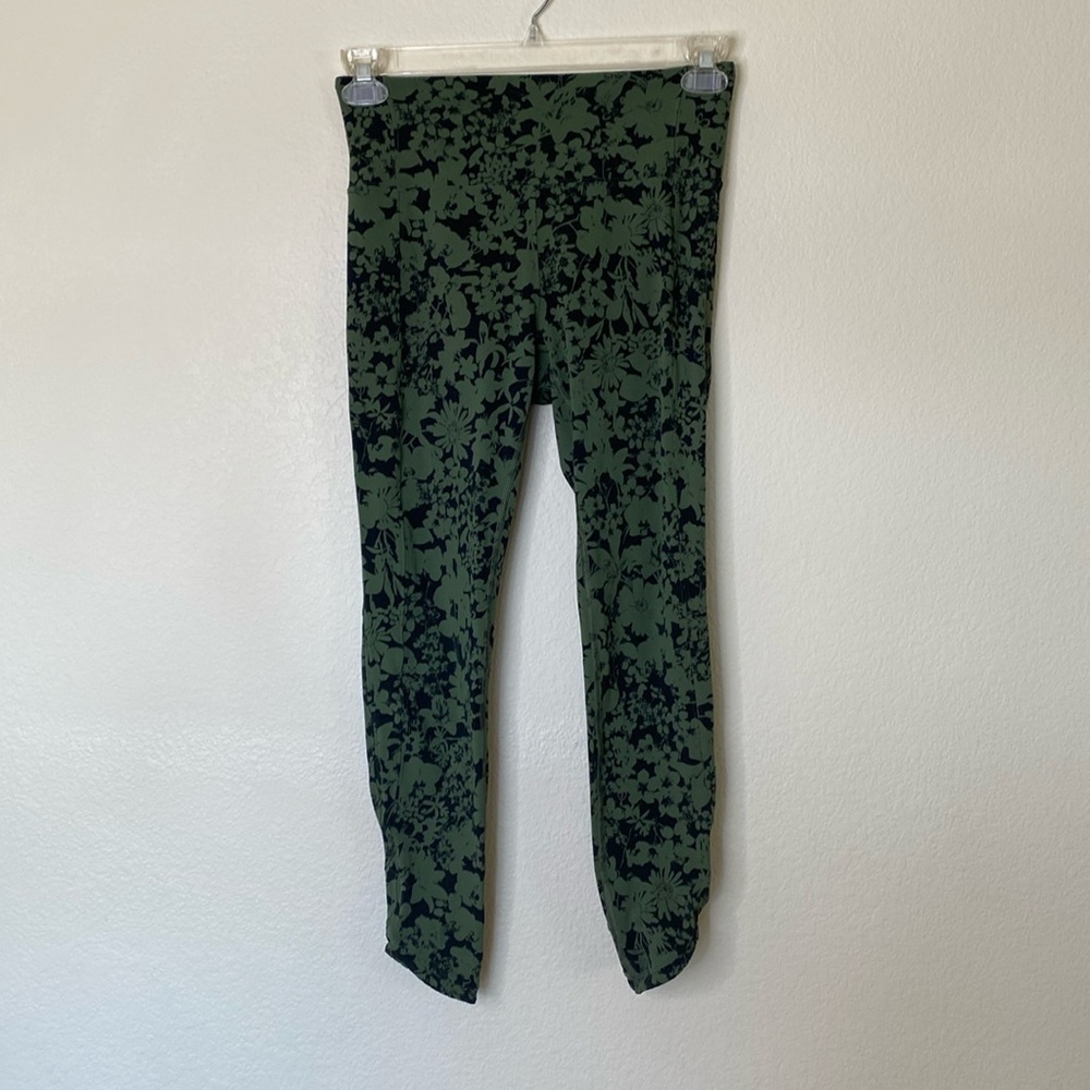 Lululemon All You Do tights leggings Sz 8 eight green floral align material